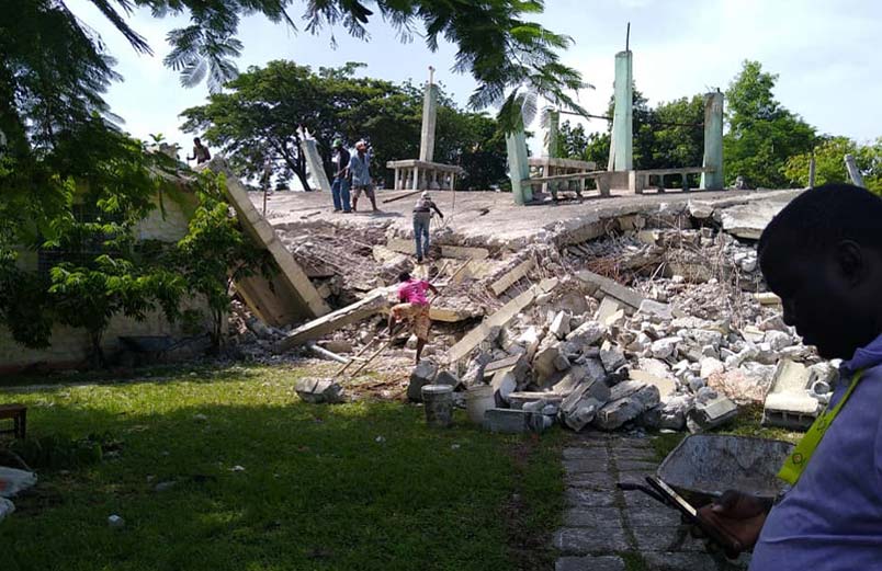 A church that collapsed on itself